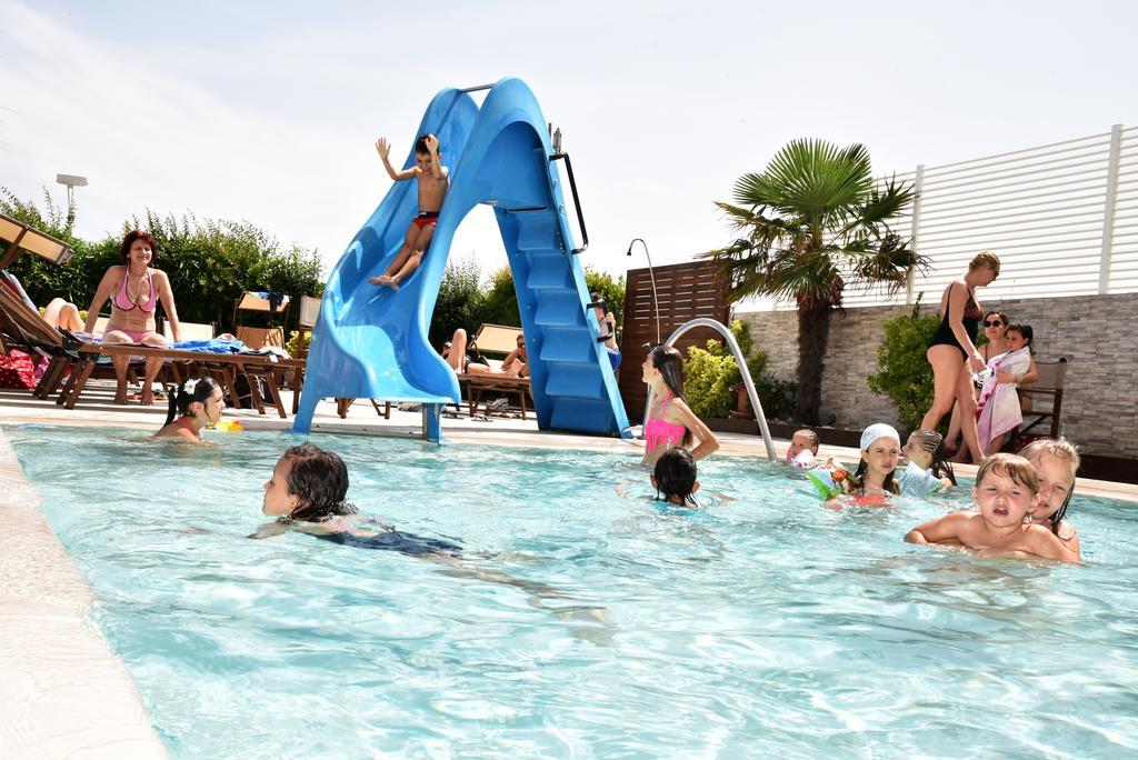 Hotel Fedora ريتشيوني المظهر الخارجي الصورة